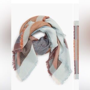 David & Young Geo Square Scarf